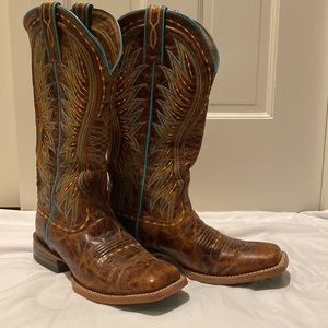 Ariat square toe cowgirl boots